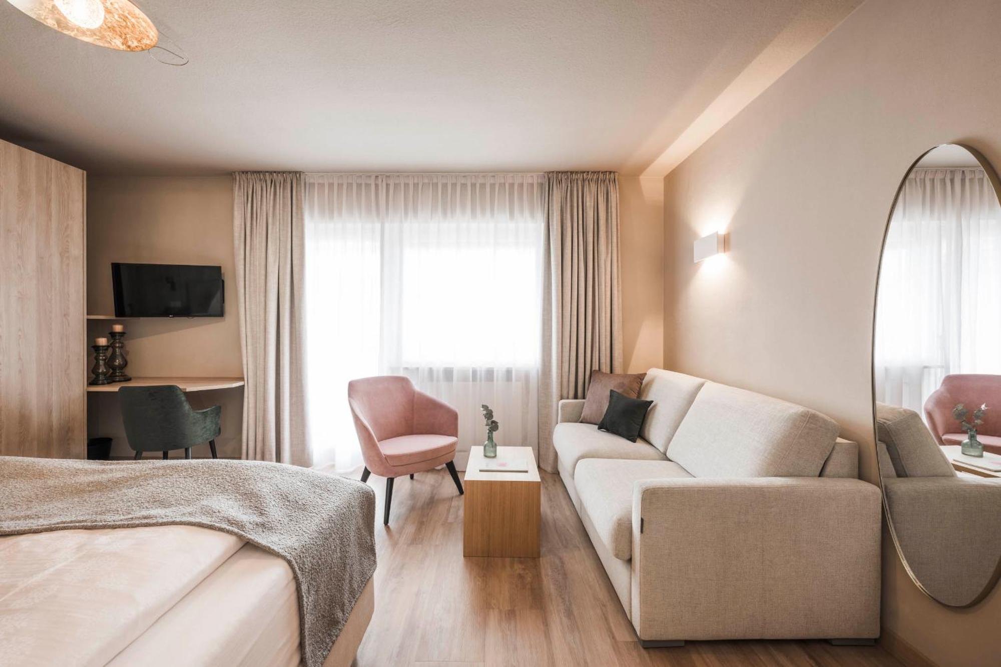 Appartementhaus Residence Hirzer Тироло Екстериор снимка